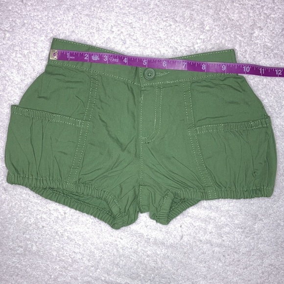 5/$20 Nwt crazy 8 green side pocket bubble shorts 5t - Picture 7 of 7